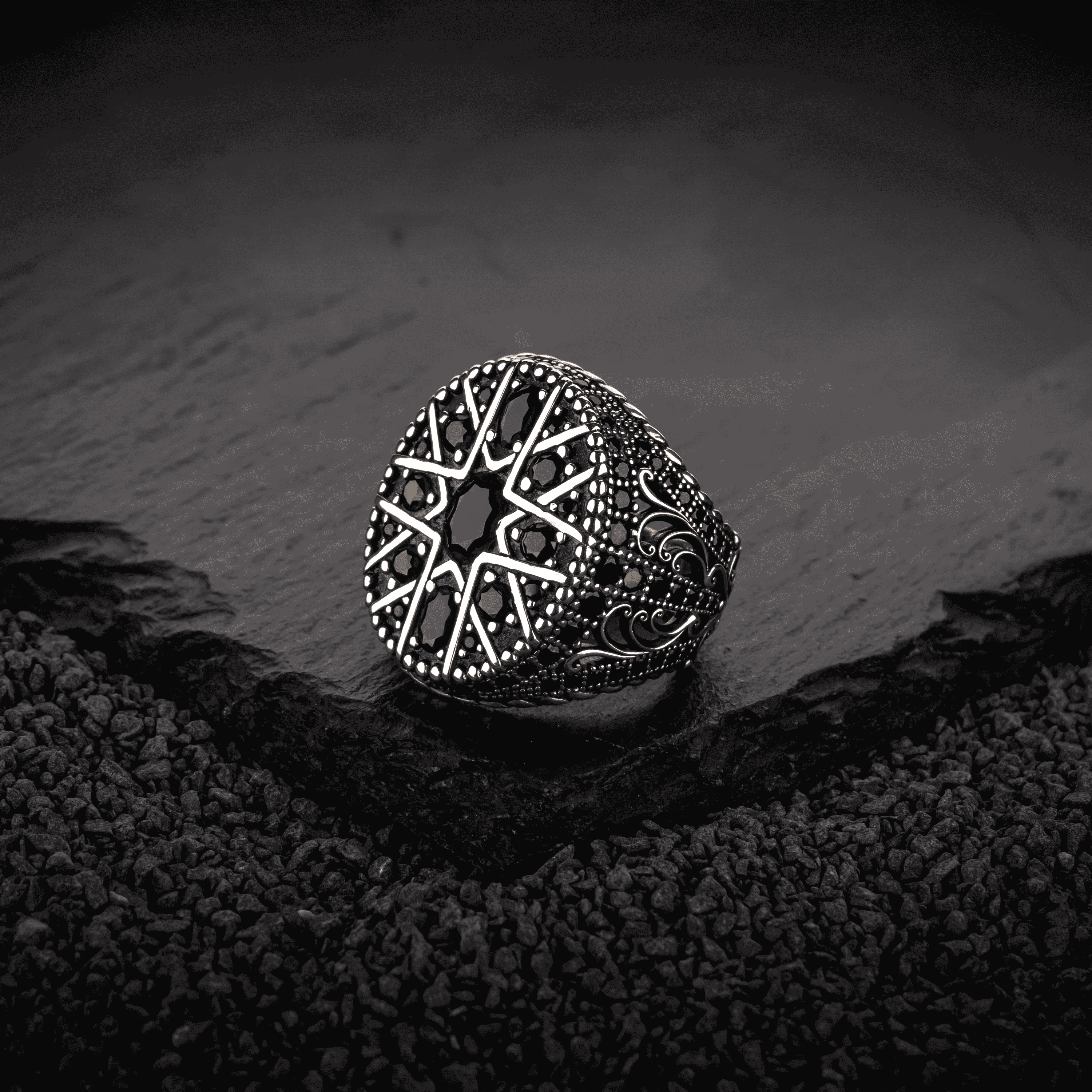 خاتم زيركون